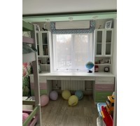 Письменный стол и стеллаж 