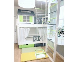 Двухъярусная кровать домик со спортивно-игровым комплексом