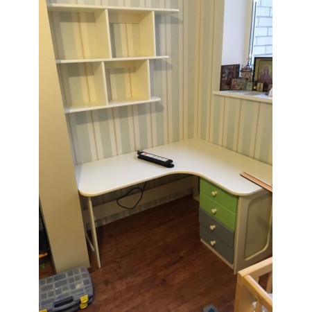 Стол угловой с тумбой, Bambini Letto