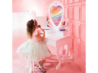 Детский туалетный столик