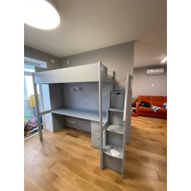 Кровать чердак и письменный стол