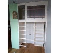 Кровать-чердак, шкаф и стеллаж