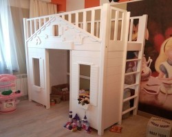 Кровать чердак домик 