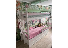 Двухъярусная кровать из сосны