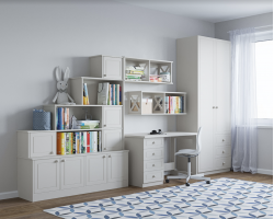 Детский стол и стеллаж