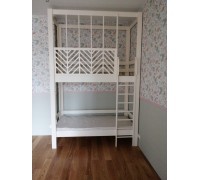 Детская двухъярусная кровать с высокими бортиками