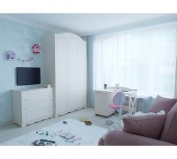 Шкаф, комод и письменный стол