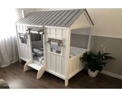 Кровать домик 