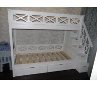 Двухъярусная кровать в стиле прованс