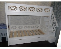 Двухъярусная кровать в стиле прованс