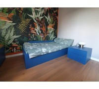 Кровать с тумбой