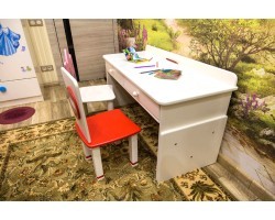Детский растущий стол и стулья 