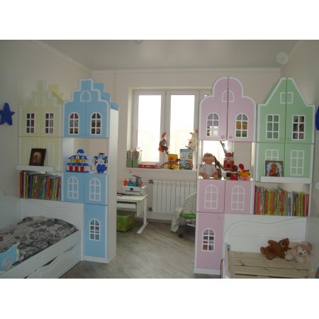 Шкаф в виде замка с накладками окошками, Bambini Letto