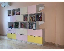 Стеллаж в детскую