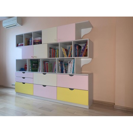 Стеллаж в детскую