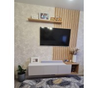 Подвесная тумба и декоративные рейки