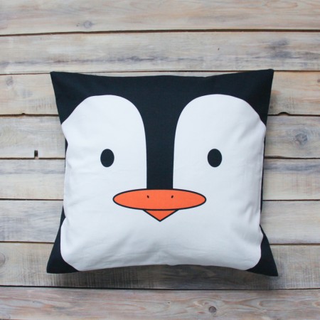 Декоративная подушка Funny Penguin , VamVigvam